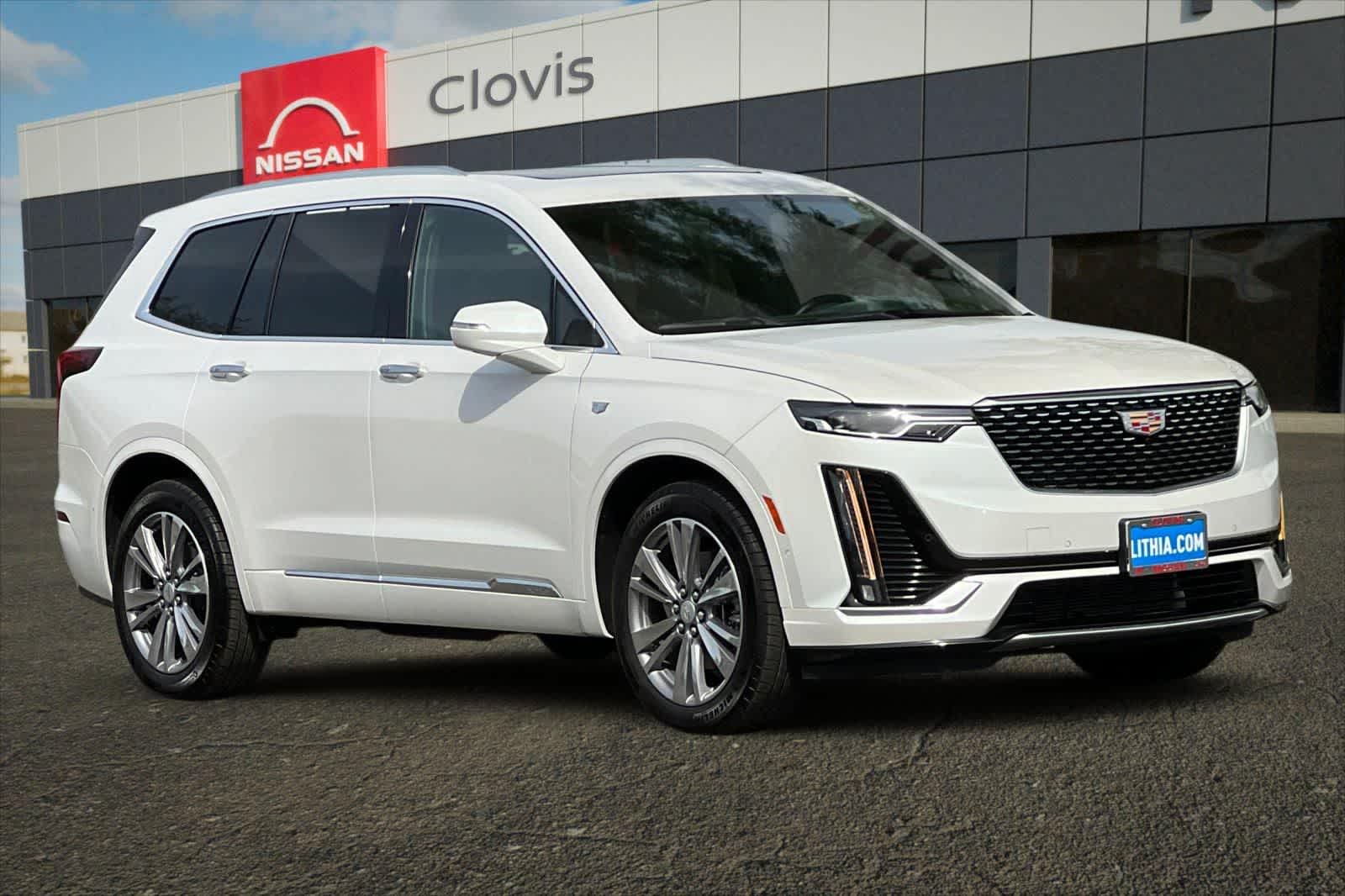Thumbnail: 2025 Cadillac XT6 - 9