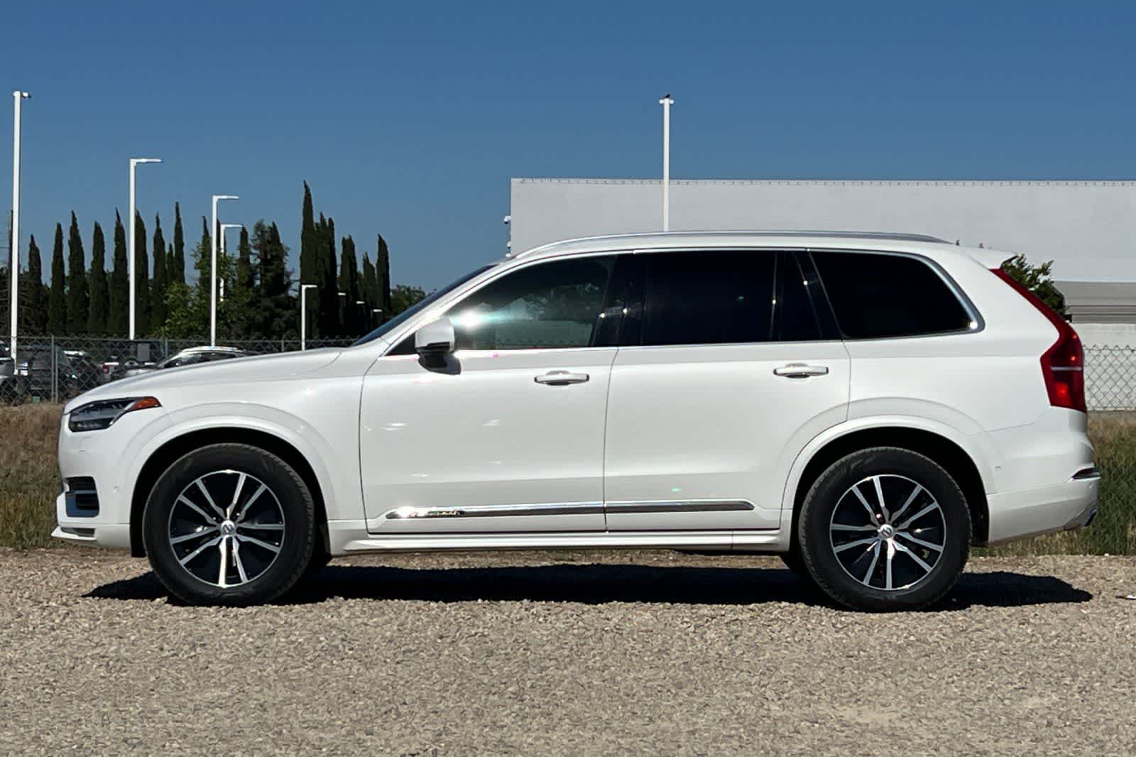 Thumbnail: 2020 Volvo XC90 - 6