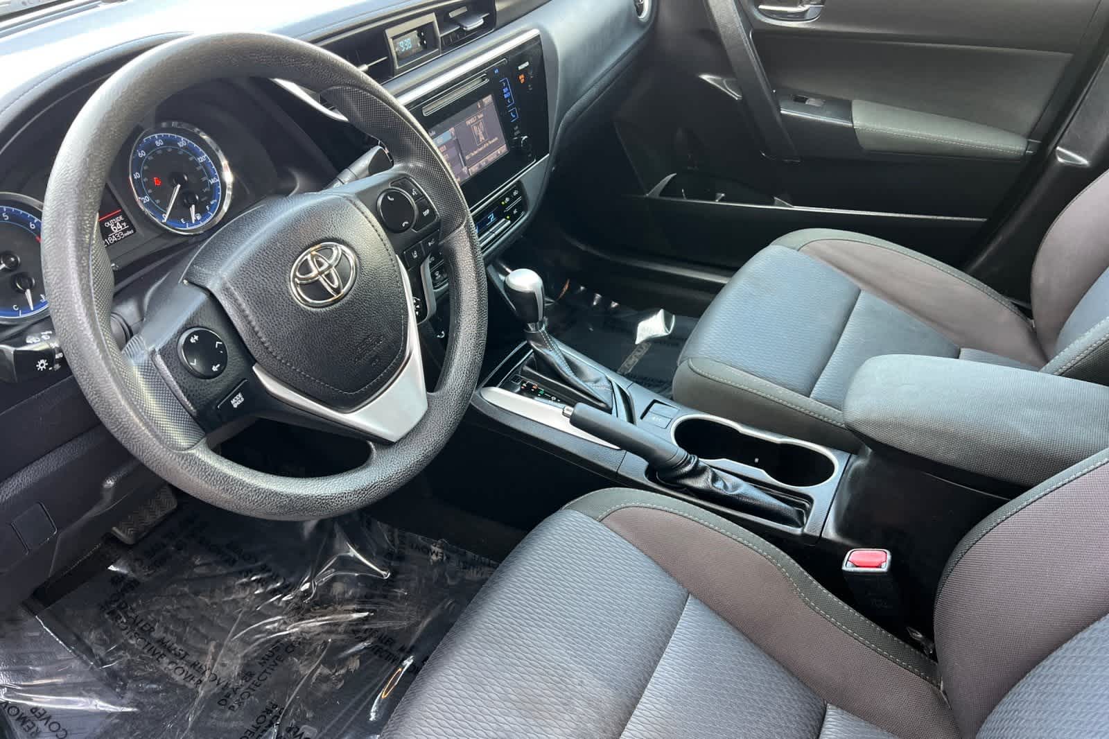 Thumbnail: 2017 Toyota Corolla - 12