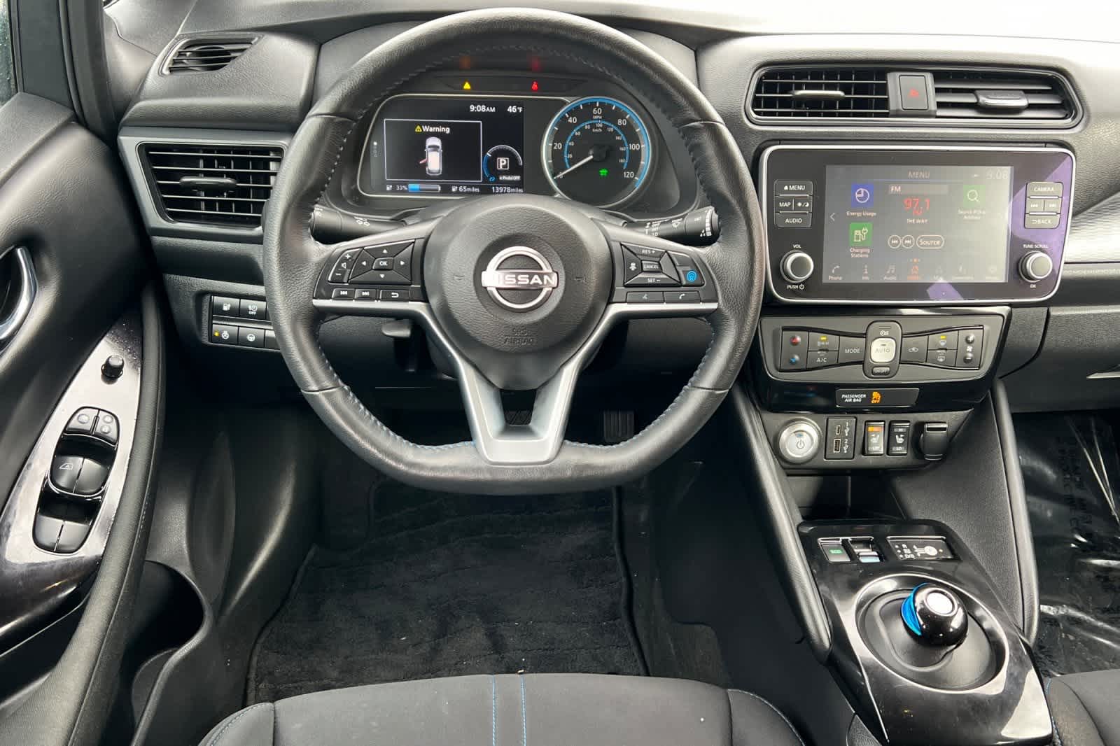 Thumbnail: 2023 Nissan Leaf - 16