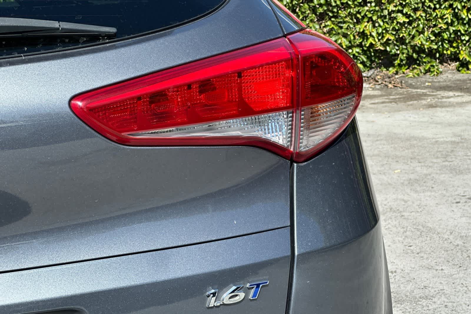 Thumbnail: 2017 Hyundai Tucson - 13
