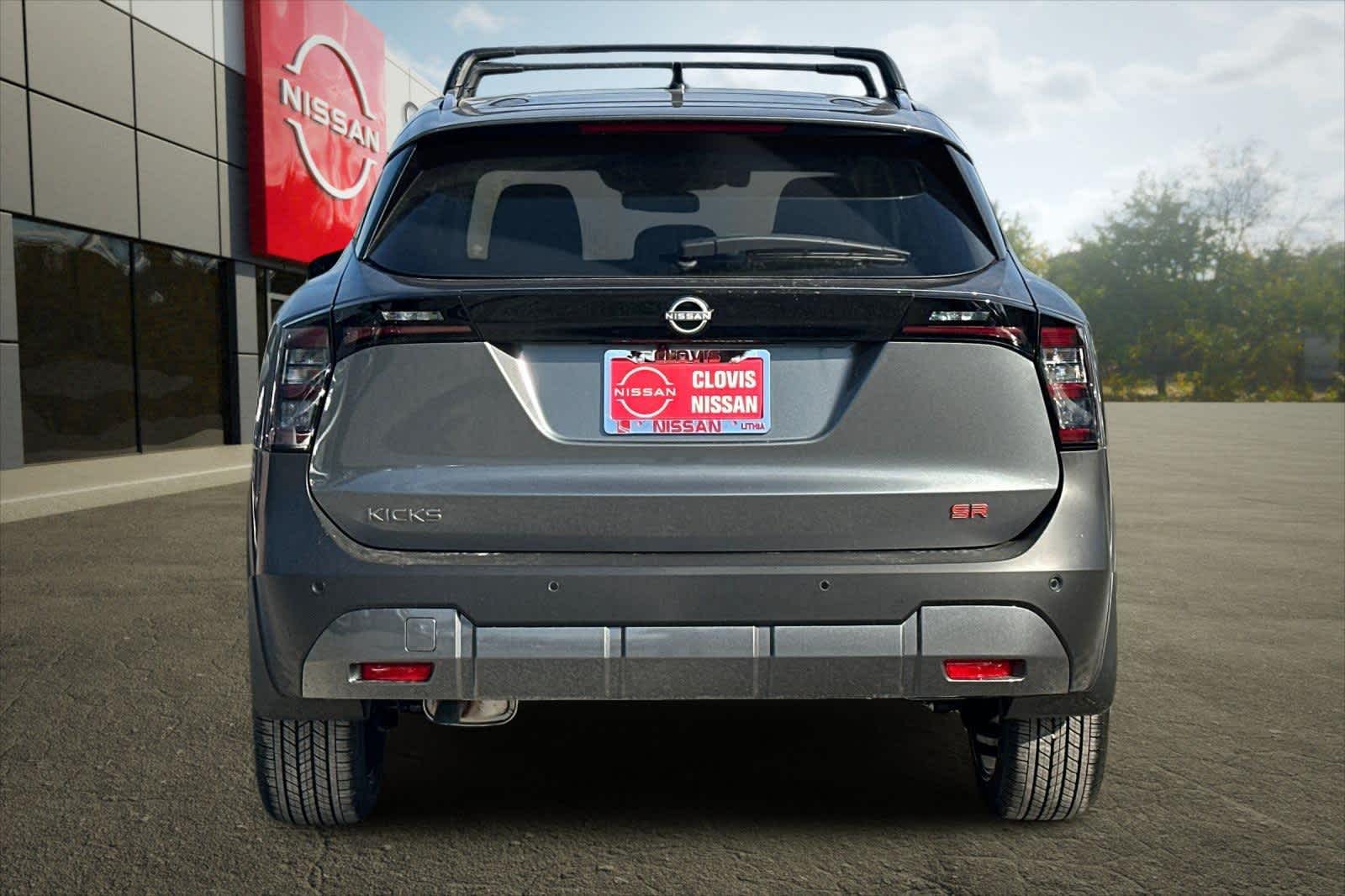Thumbnail: 2026 Nissan Kicks - 8