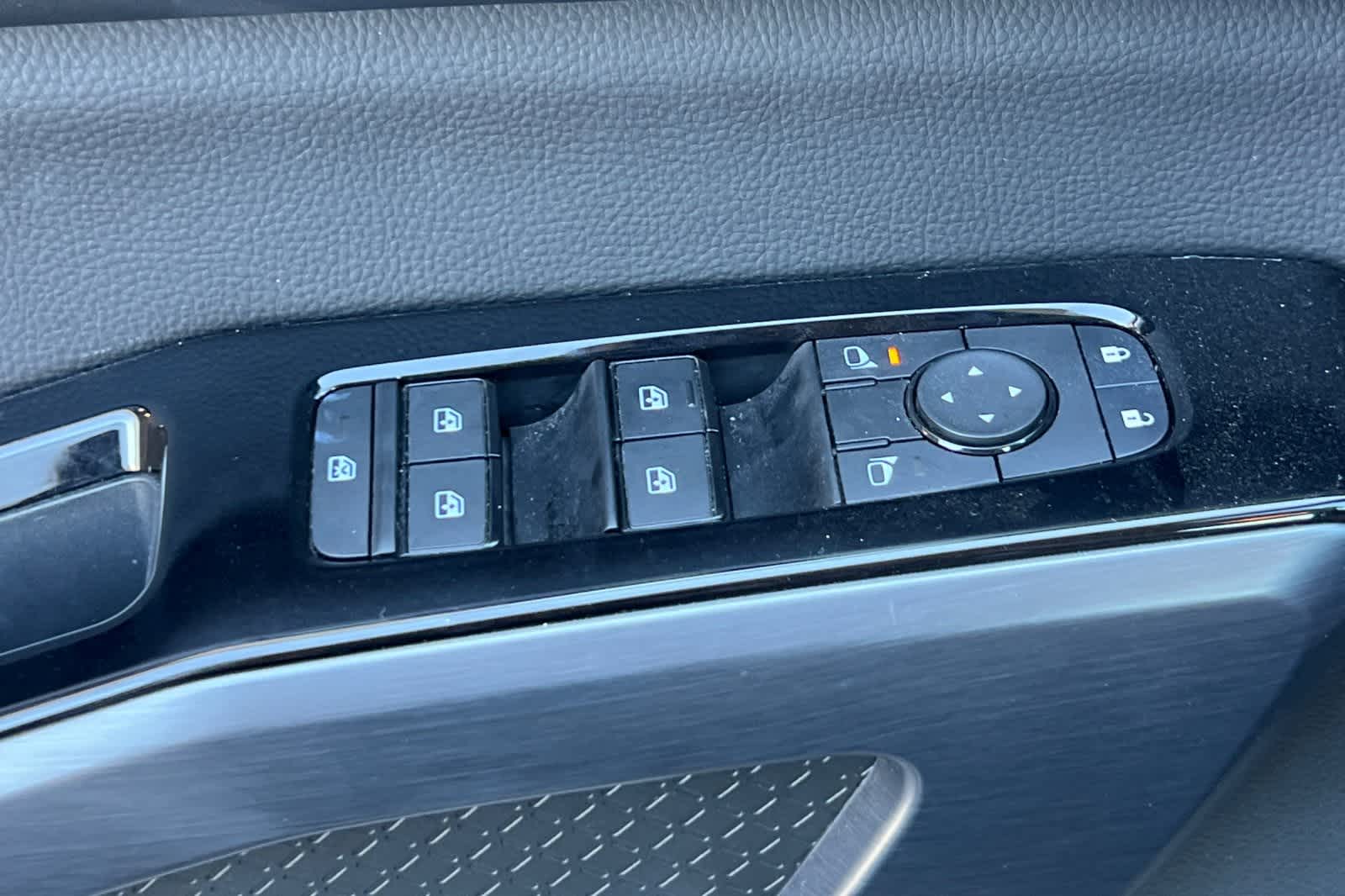 Thumbnail: 2025 Nissan Pathfinder - 14