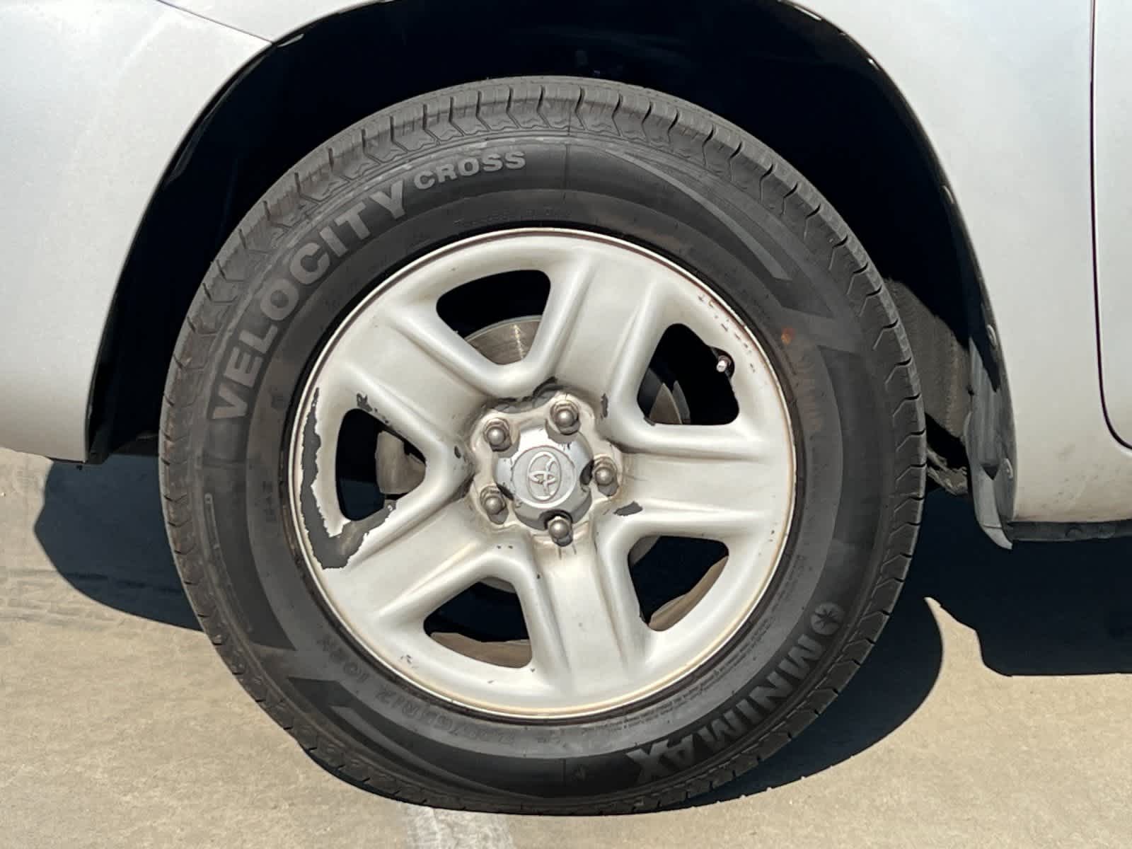 Thumbnail: 2011 Toyota RAV4 - 24