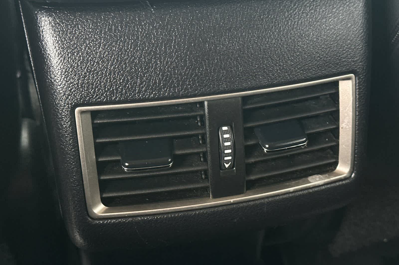 Thumbnail: 2015 Lexus NX - 15