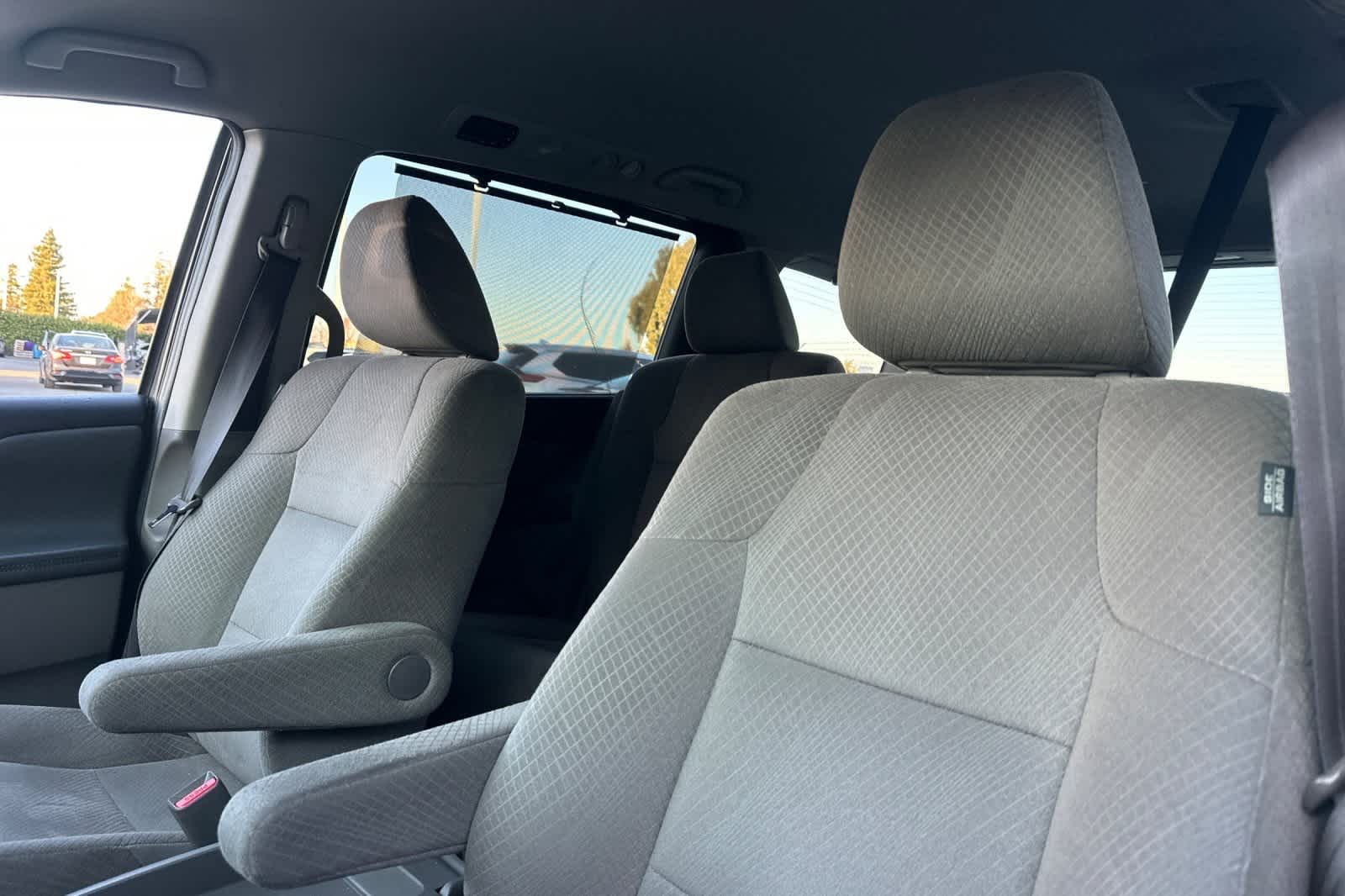 Thumbnail: 2014 Honda Odyssey - 19