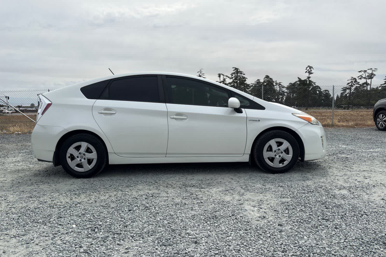 Thumbnail: 2010 Toyota Prius - 9