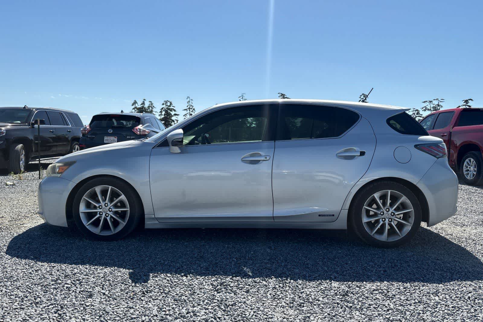 Thumbnail: 2012 Lexus CT - 6