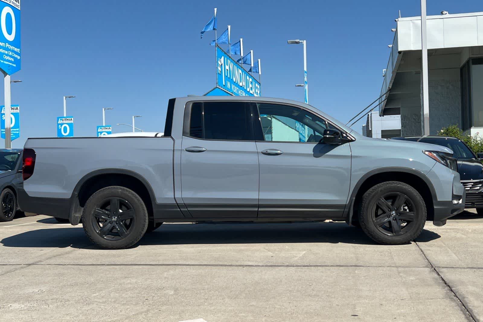 Thumbnail: 2023 Honda Ridgeline - 9