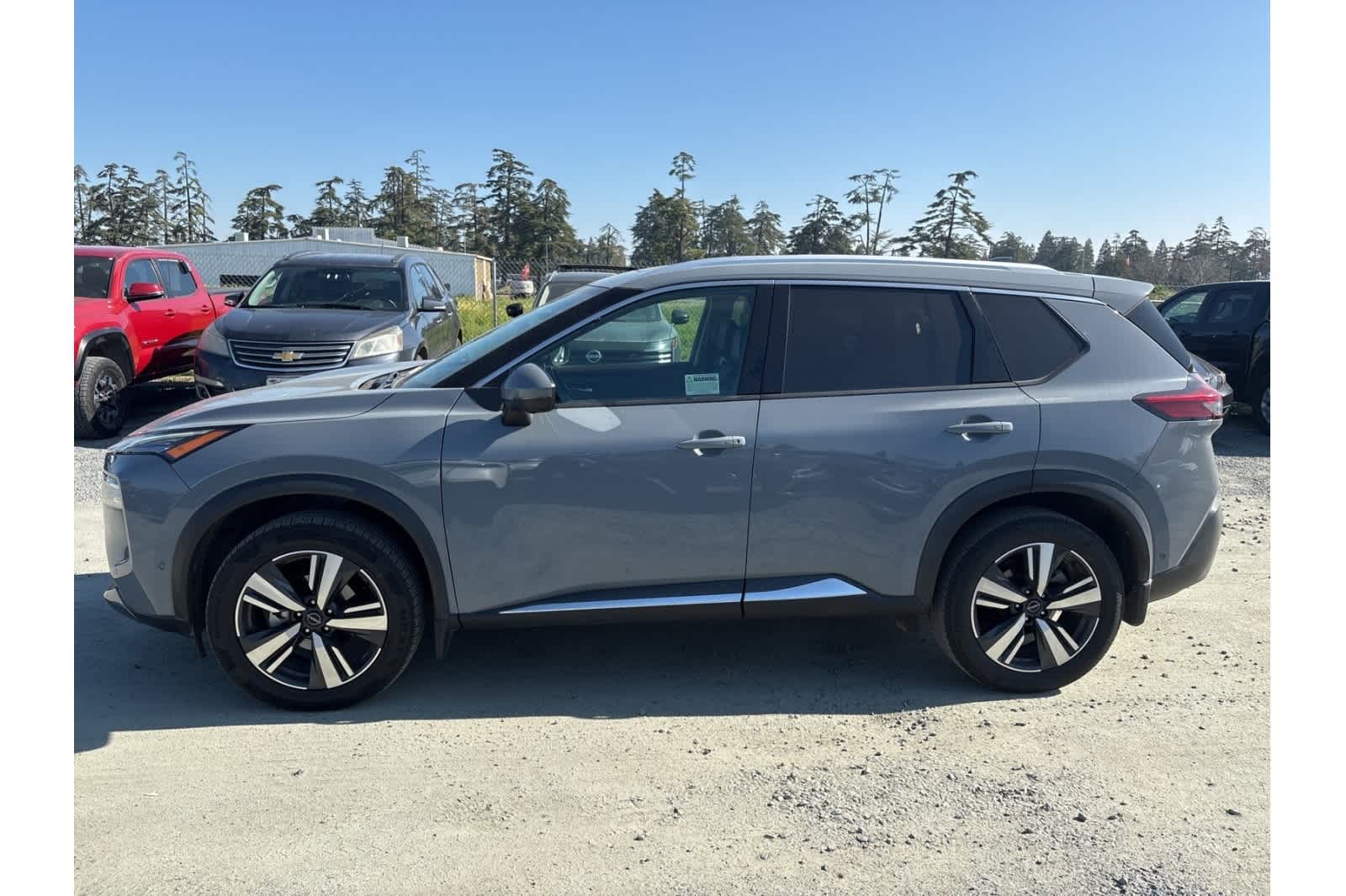 Thumbnail: 2023 Nissan Rogue - 14