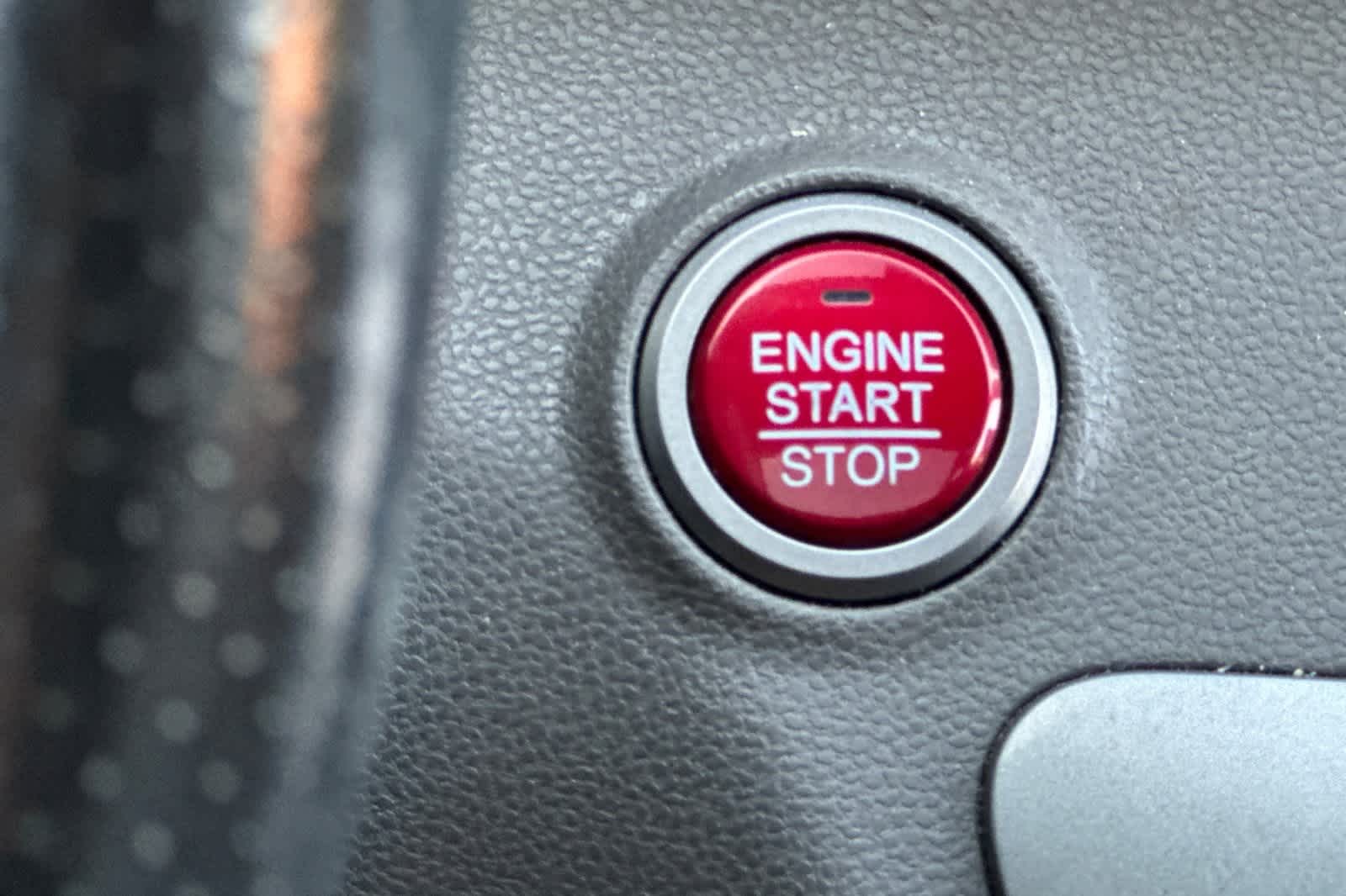 Thumbnail: 2015 Honda Odyssey - 25