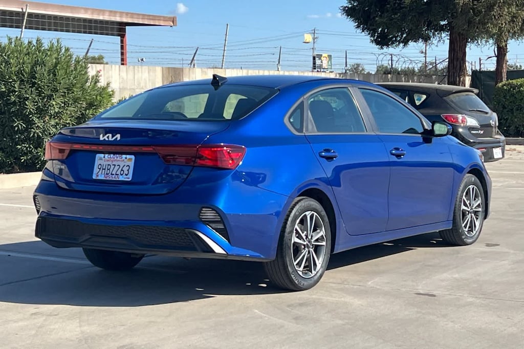 Used 2023 Kia Forte LXS Sedan