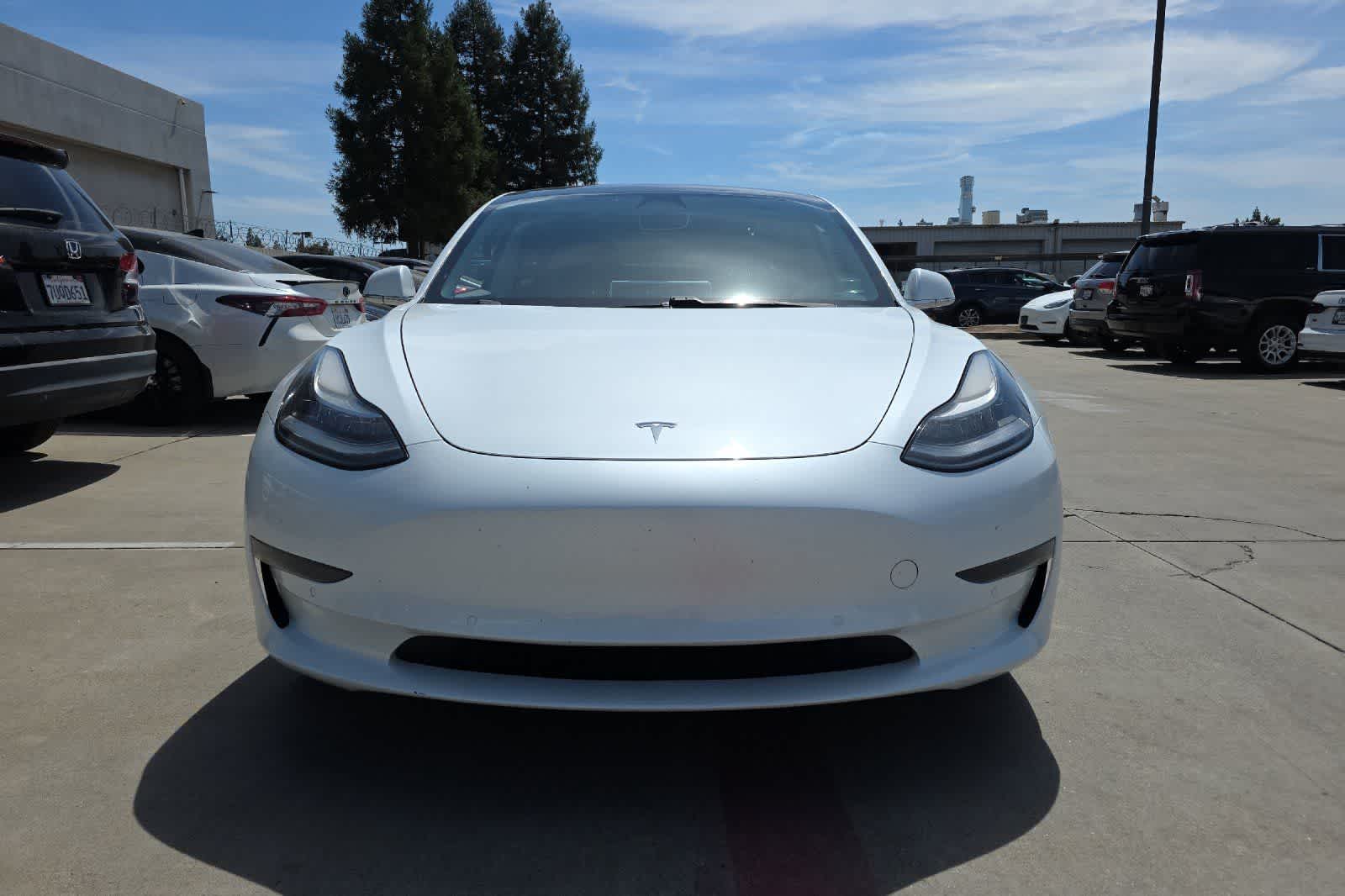 Thumbnail: 2020 Tesla Model 3 - 11