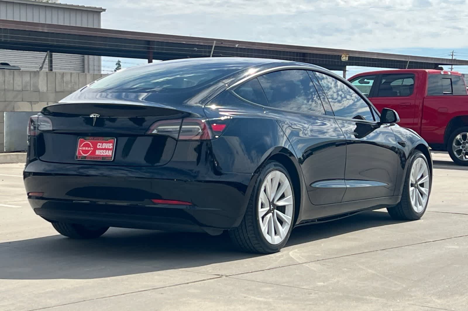 Thumbnail: 2021 Tesla Model 3 - 3
