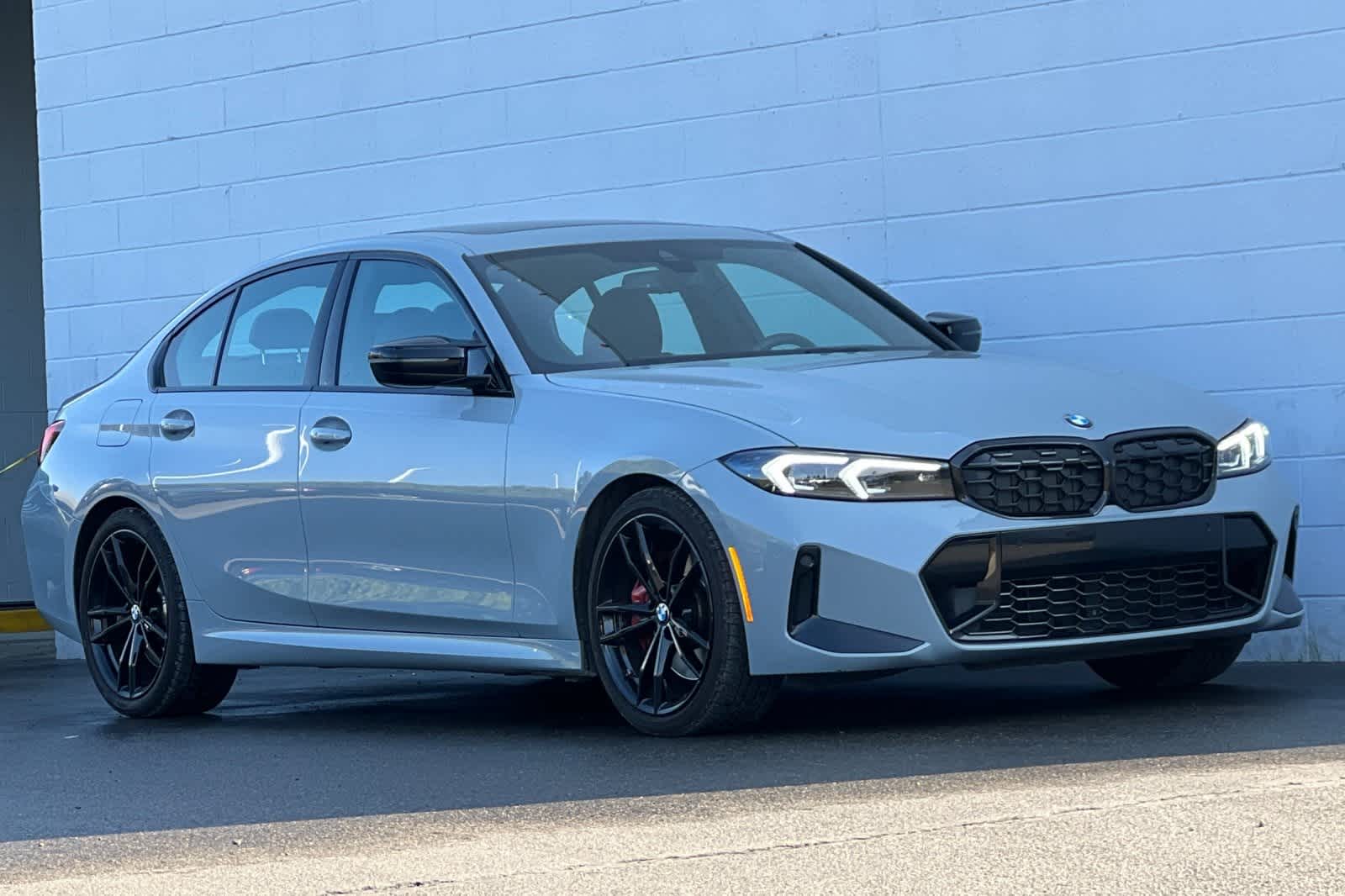 Thumbnail: 2023 BMW 3 Series - 10