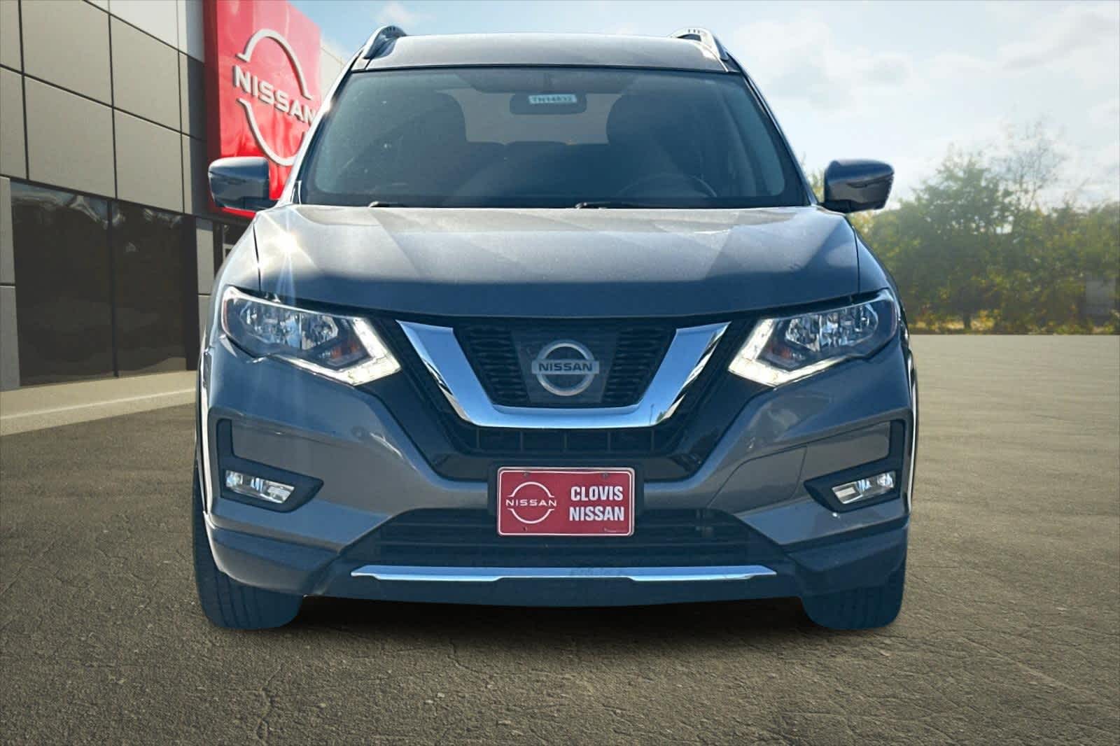 Thumbnail: 2017 Nissan Rogue - 11
