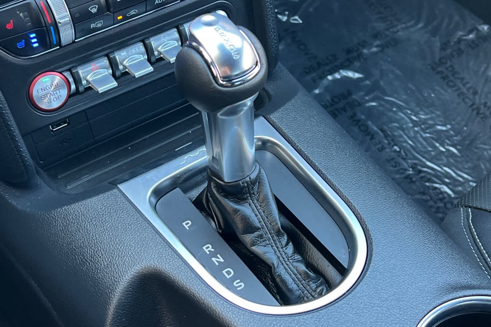 Thumbnail: 2022 Ford Mustang - 23
