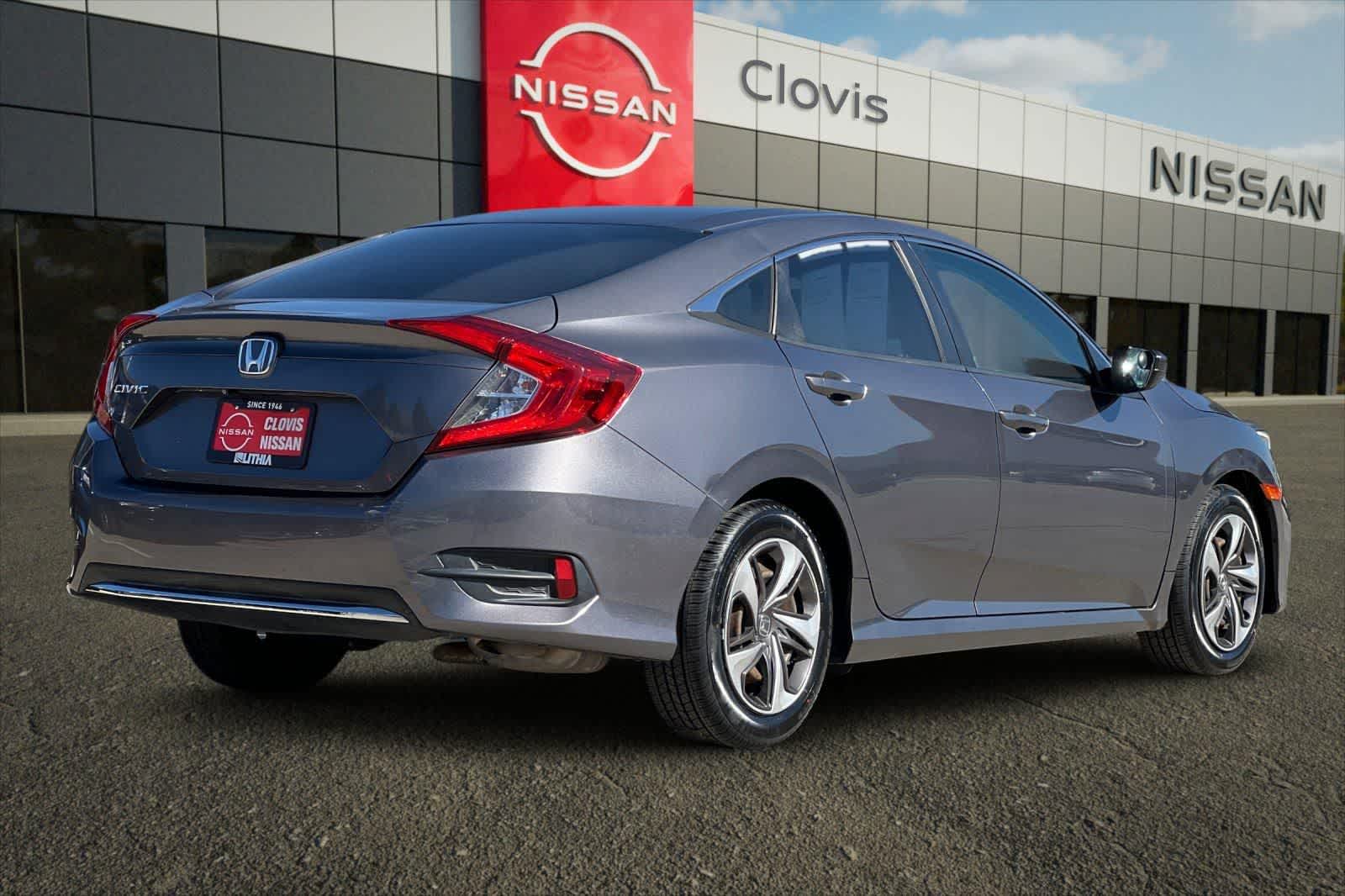 Thumbnail: 2019 Honda Civic - 3