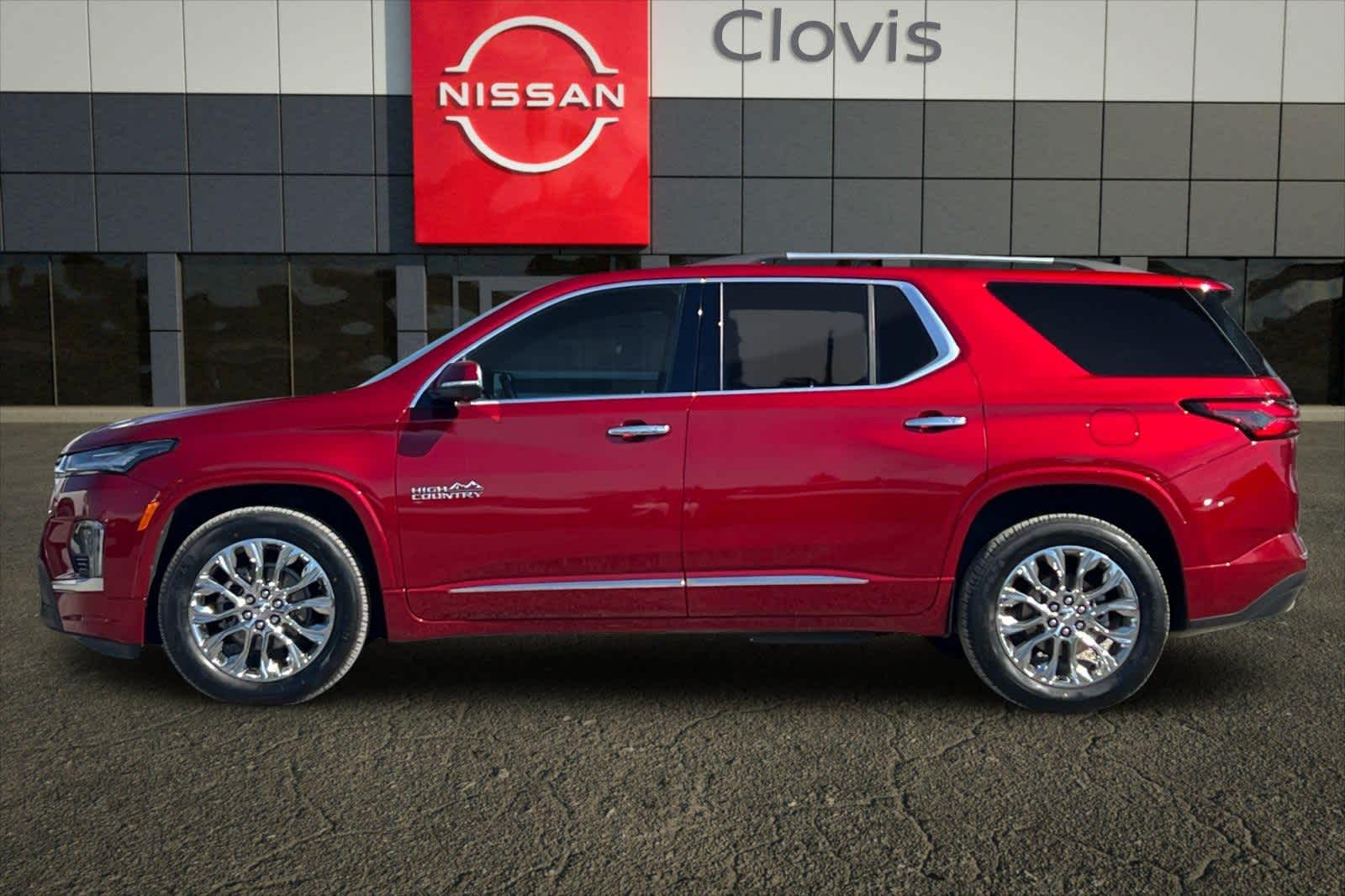 Thumbnail: 2023 Chevrolet Traverse - 6