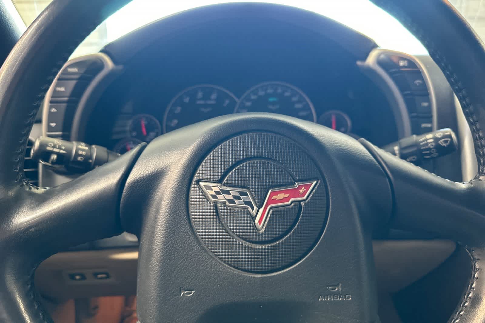 Thumbnail: 2005 Chevrolet Corvette - 23