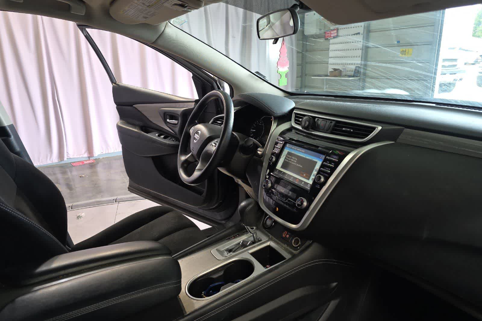Thumbnail: 2018 Nissan Murano - 18