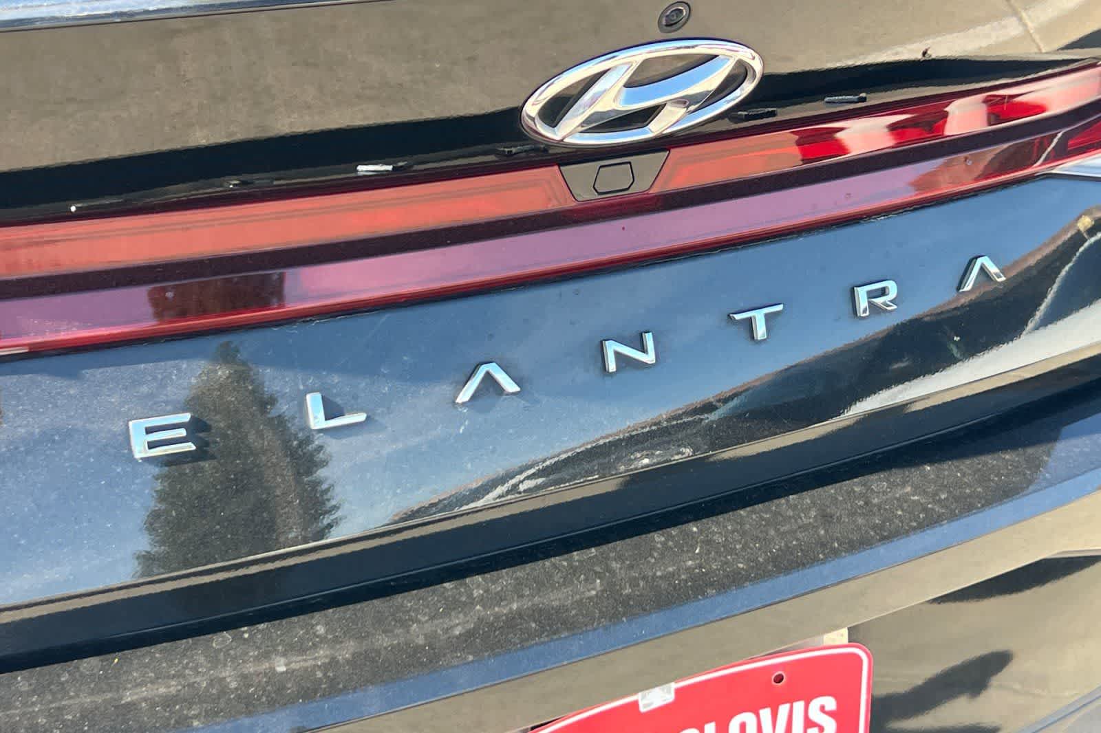 Thumbnail: 2023 Hyundai Elantra - 13
