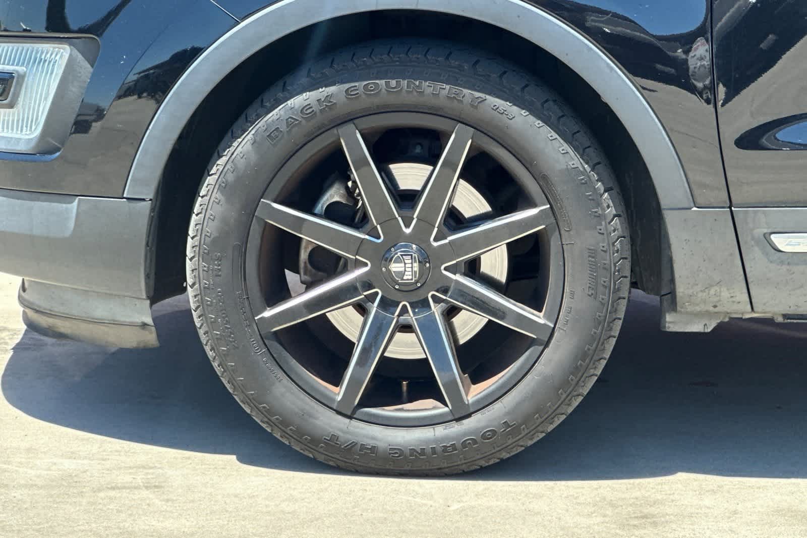 Thumbnail: 2017 Ford Explorer - 12
