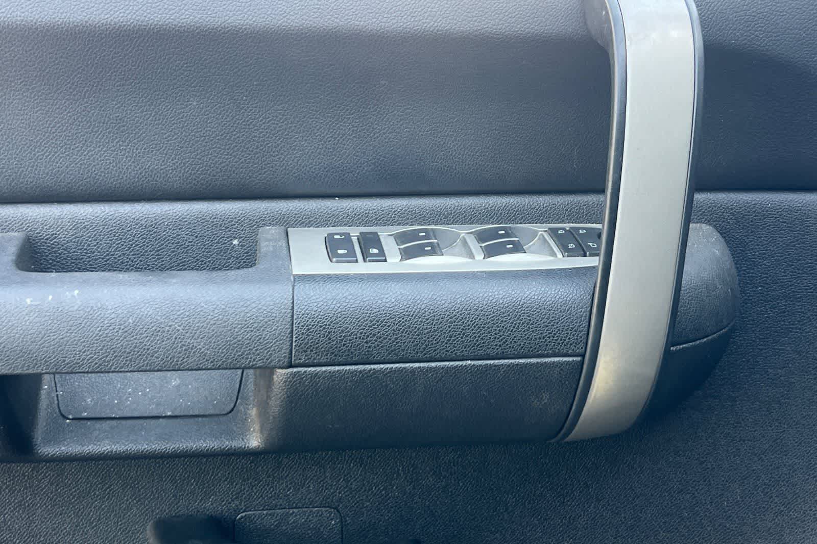 Thumbnail: 2009 Chevrolet Silverado 1500 - 15