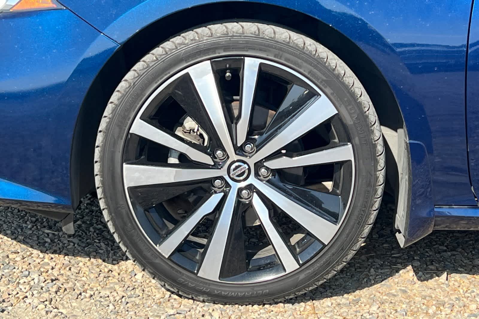 Thumbnail: 2020 Nissan Altima - 12