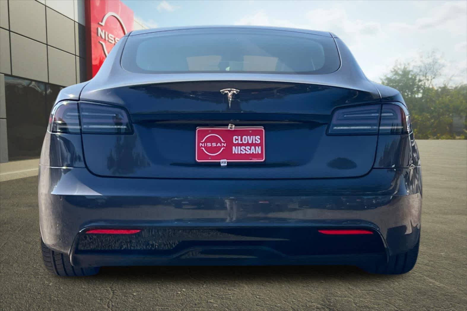 Thumbnail: 2022 Tesla Model S - 8
