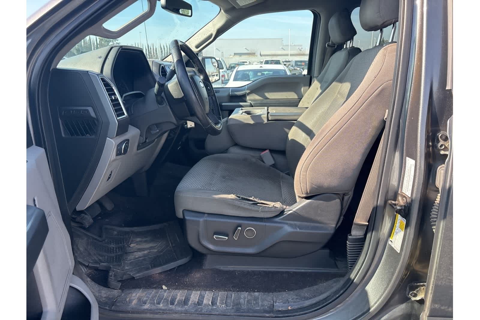 Thumbnail: 2016 Ford F-150 - 12