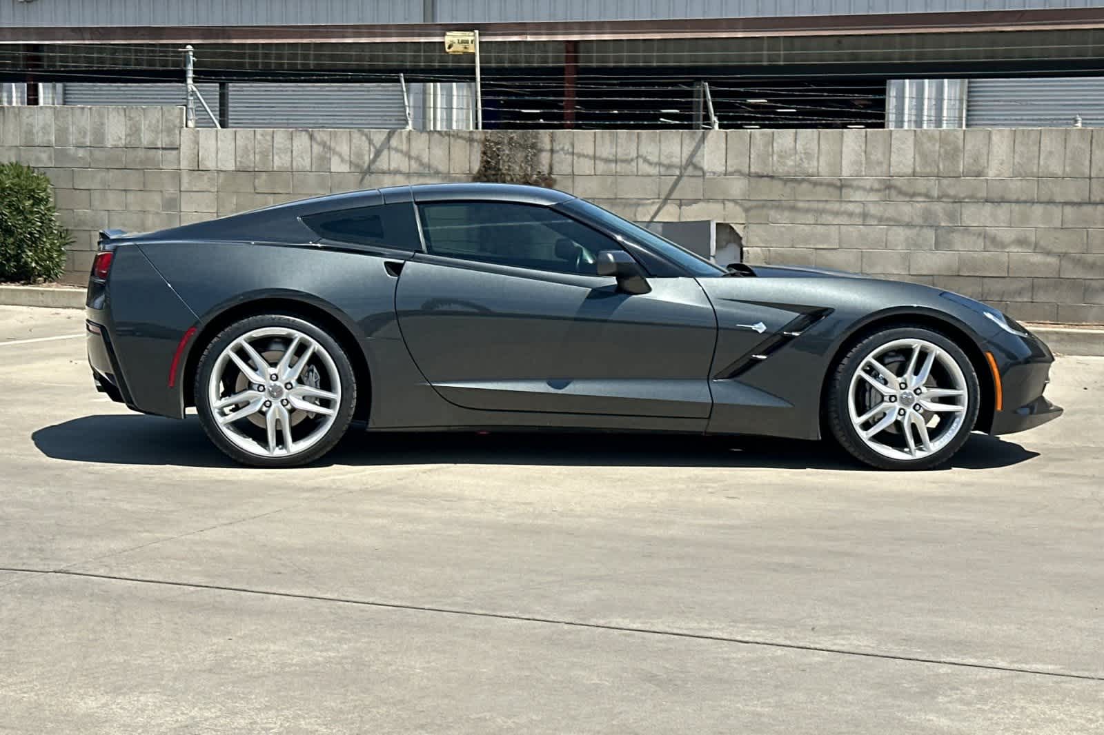 Thumbnail: 2019 Chevrolet Corvette - 8