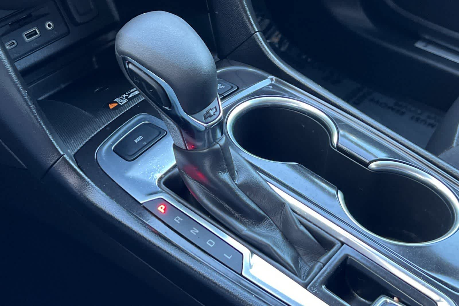 Thumbnail: 2022 Chevrolet Equinox - 27