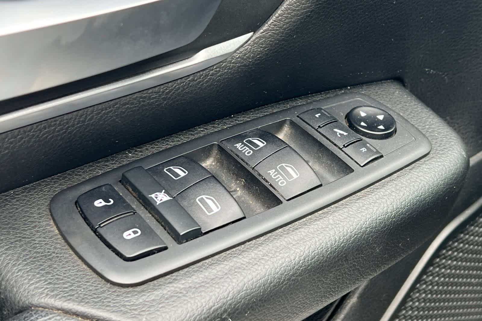Thumbnail: 2019 RAM 1500 - 16