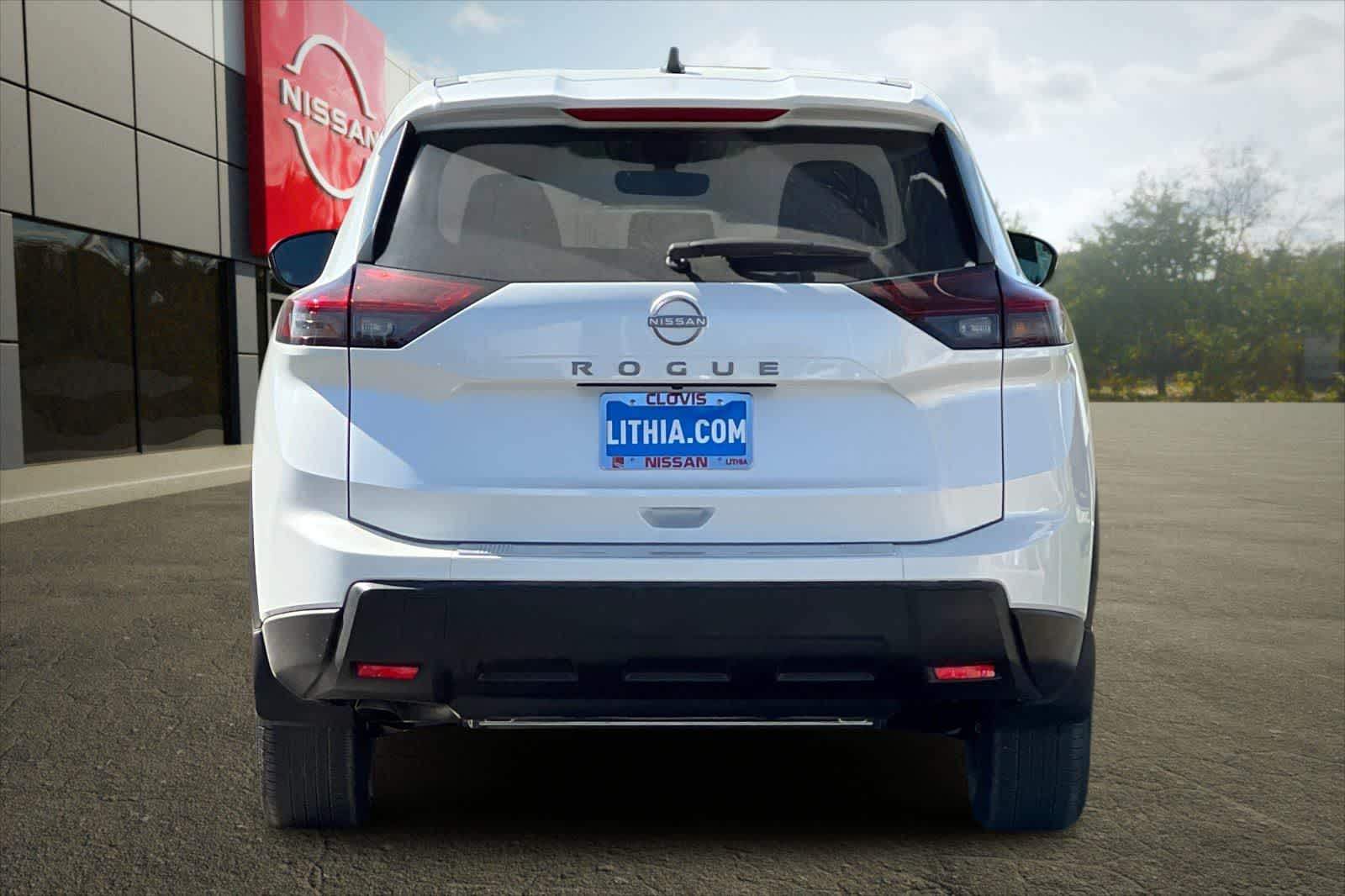 Thumbnail: 2026 Nissan Rogue - 8