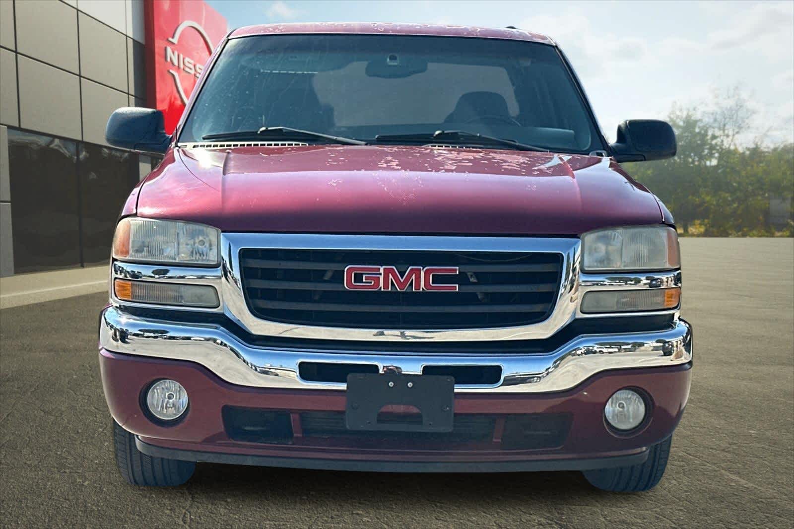 Thumbnail: 2005 GMC Sierra 1500 - 11