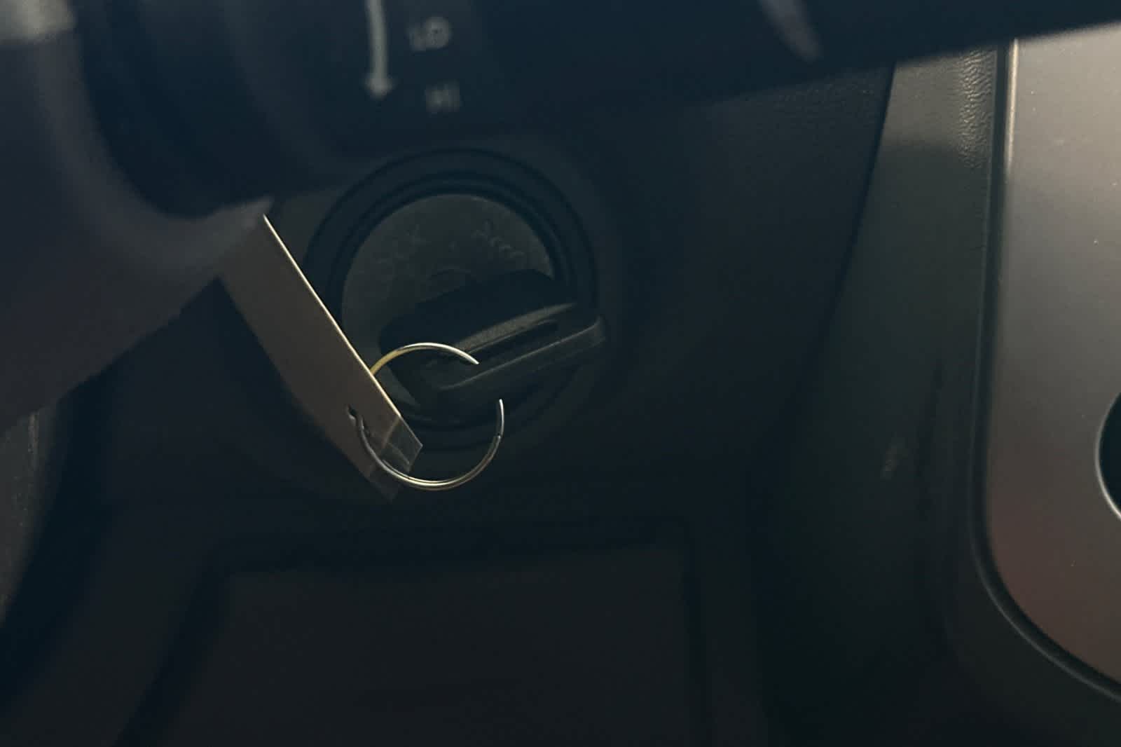 Thumbnail: 2015 Nissan Frontier - 27