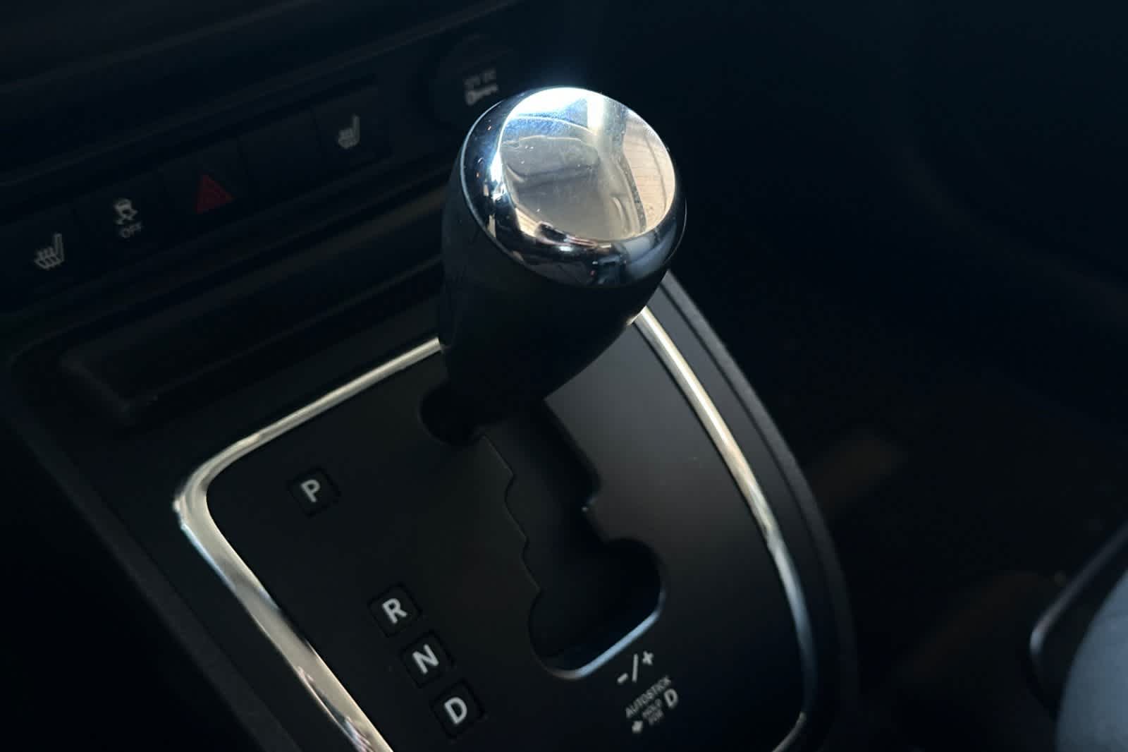 Thumbnail: 2014 Jeep Patriot - 22