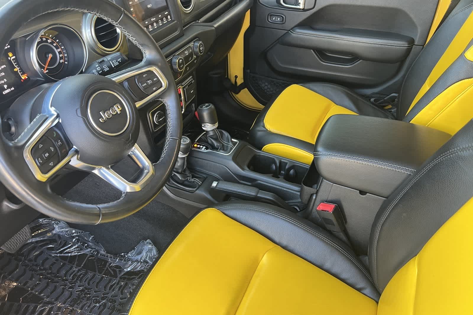 Thumbnail: 2019 Jeep Wrangler - 12