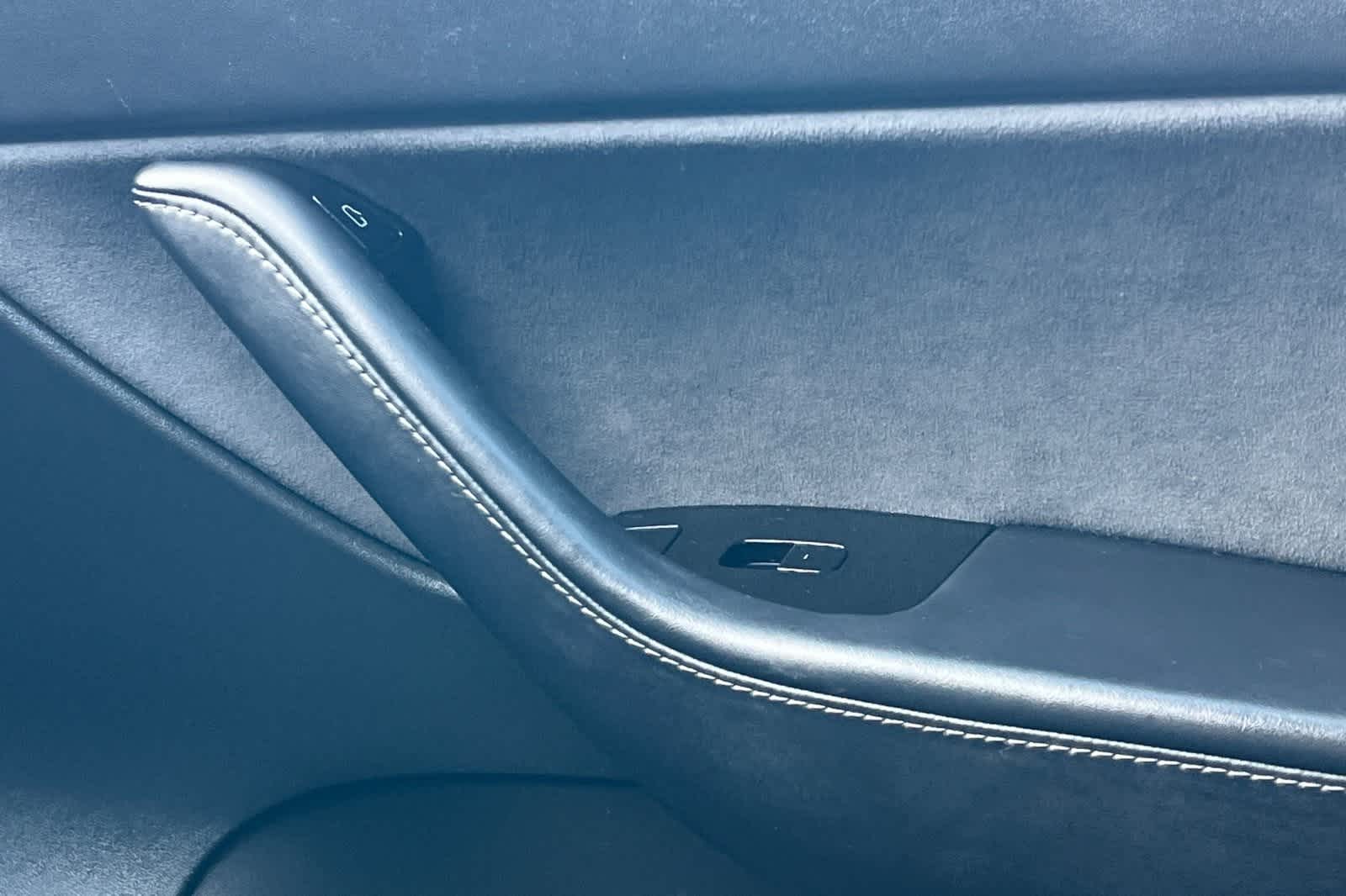 Thumbnail: 2021 Tesla Model Y - 21