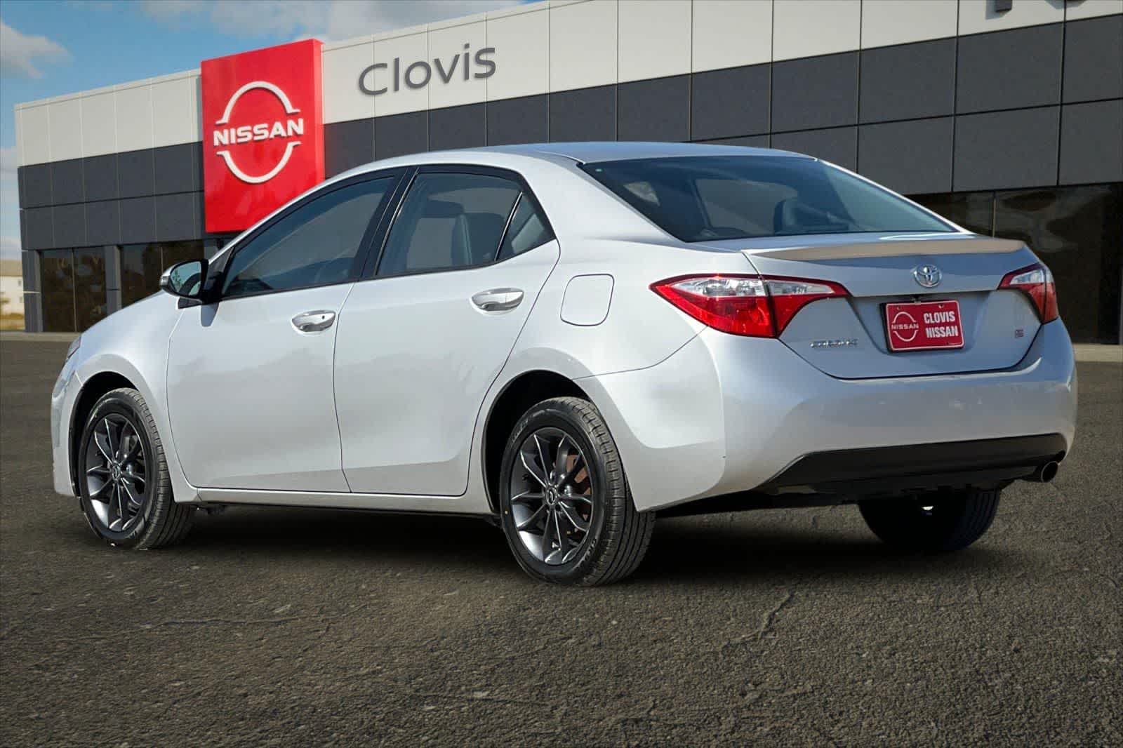 Thumbnail: 2015 Toyota Corolla - 7