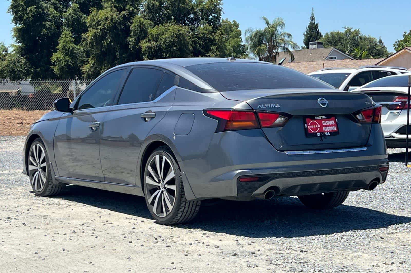 Thumbnail: 2020 Nissan Altima - 7