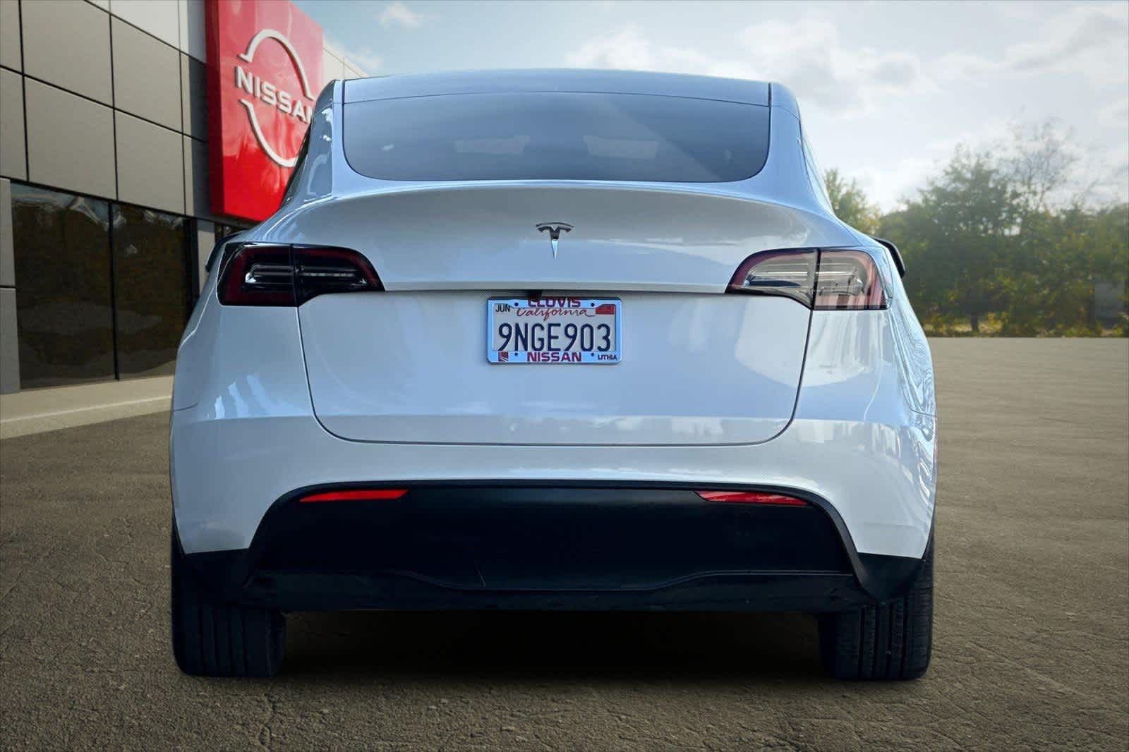 Thumbnail: 2024 Tesla Model Y - 8