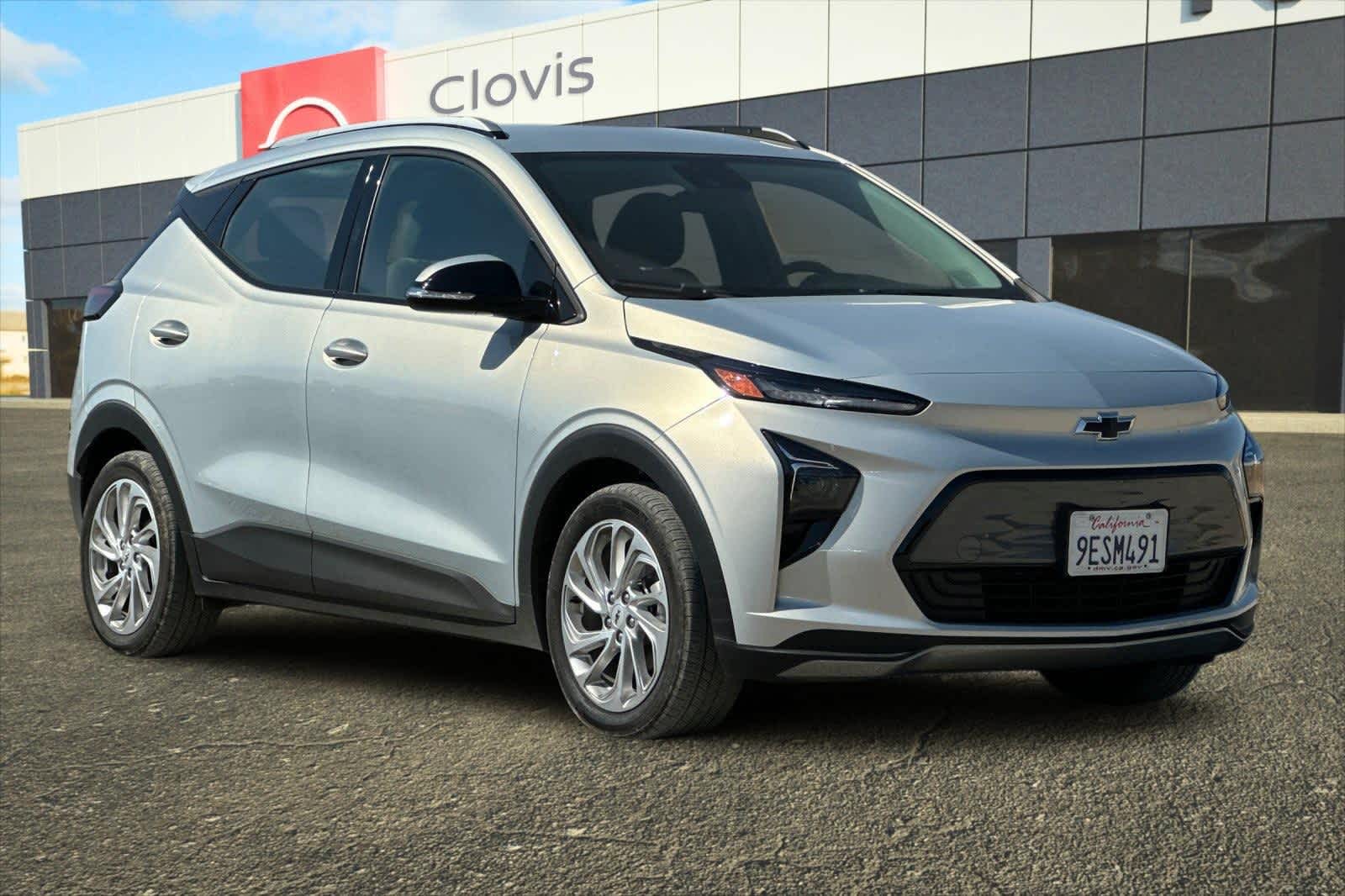 Thumbnail: 2023 Chevrolet Bolt EUV - 10