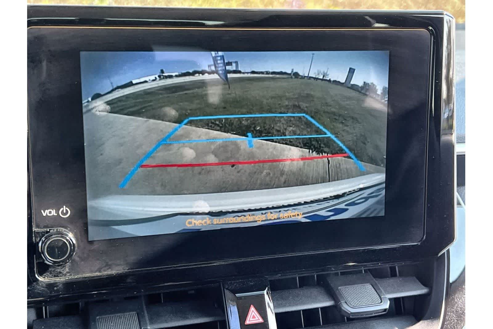 Thumbnail: 2023 Toyota Corolla - 27