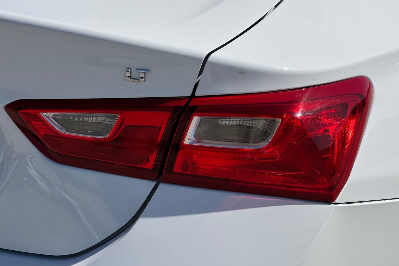 Thumbnail: 2023 Chevrolet Malibu - 34