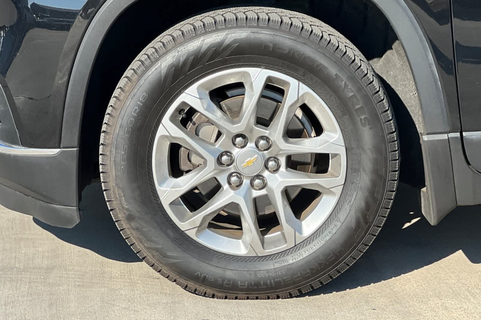 Thumbnail: 2020 Chevrolet Traverse - 12