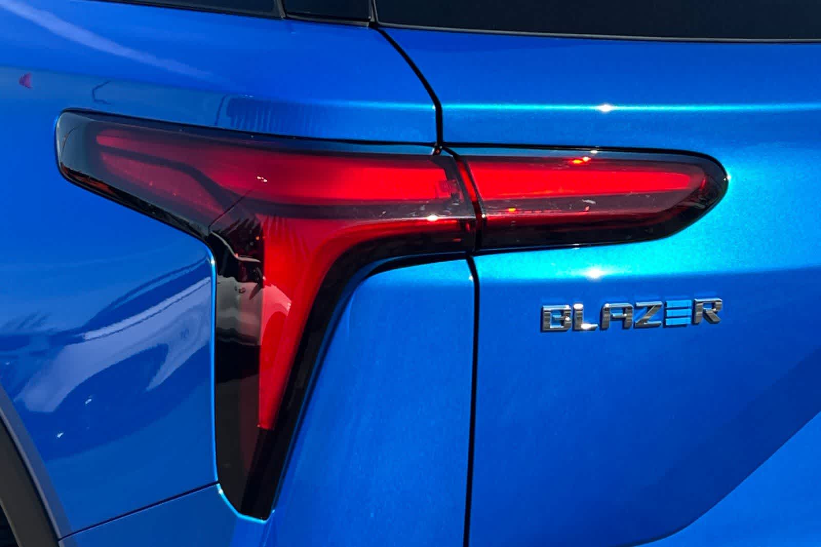 Thumbnail: 2025 Chevrolet Blazer EV - 33