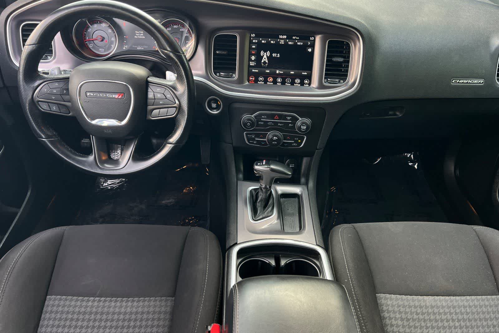 Thumbnail: 2021 Dodge Charger - 4