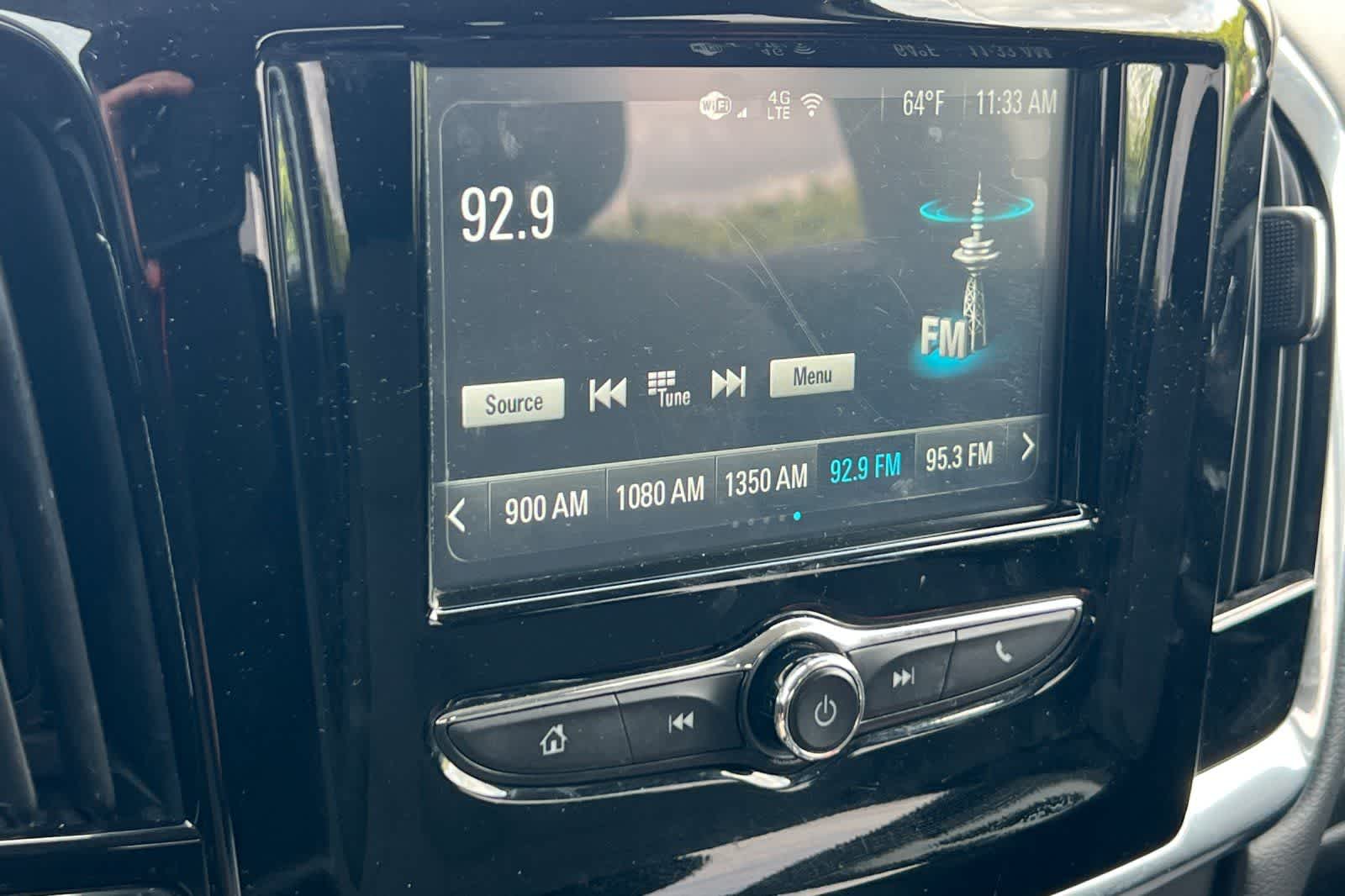 Thumbnail: 2018 Chevrolet Traverse - 21